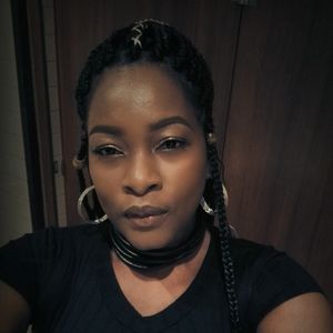 Meet your Posher, Lisa